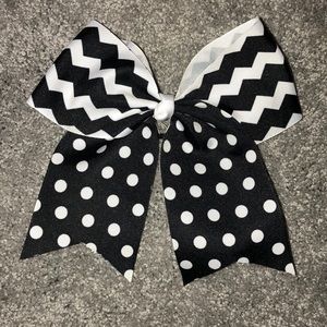 don’t cheer anymore selling bows